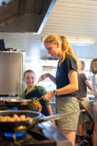 Heyo vakantiekampen Merelbeke Alle dagen zelf koken op de boerderij 8