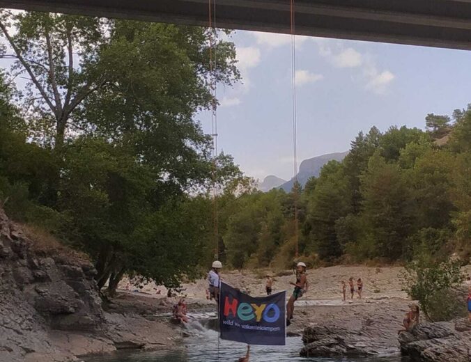 Heyo vakantiekampen Crazy canyoning 7