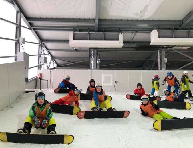 Heyo vakantiekampen Indoor snowboarden