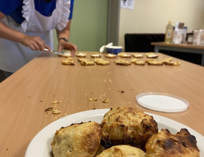 Heyo vakantiekampen Tea scones en cookies 2