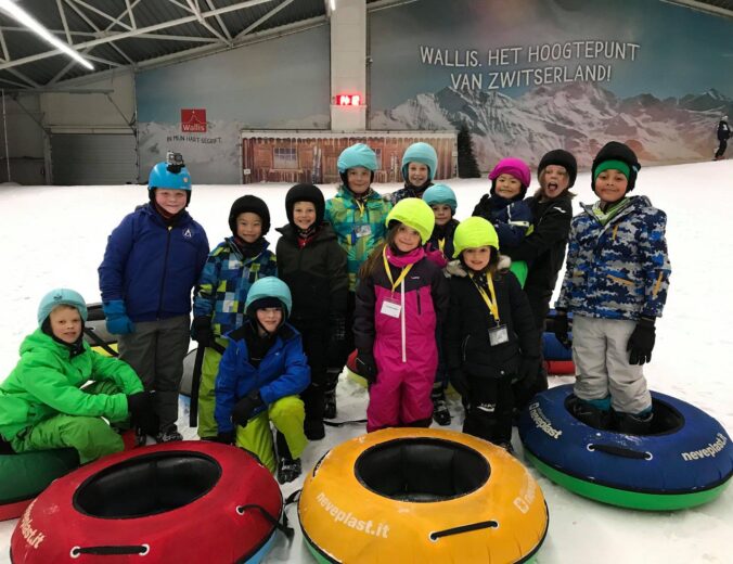 Heyo vakantiekampen ski en snow Peer