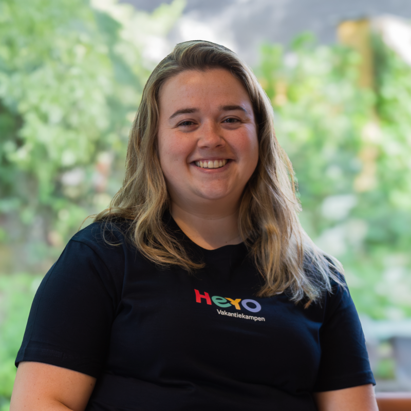 Heyo medewerker Amber Van Hyfte
